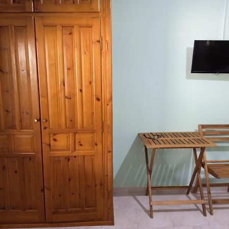 Valta'S Room 4 Palairos Exterior photo
